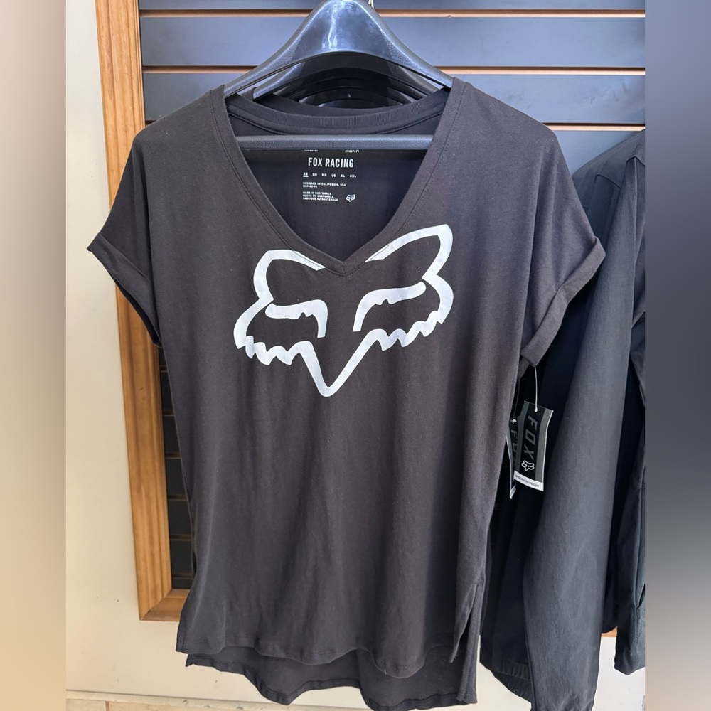 Fox Women's Charcoal V-Neck Tee